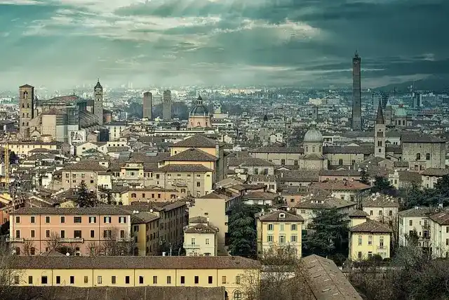 Bolonia en Italia: Mapa, Qué Ver y Muchos consejos útiles